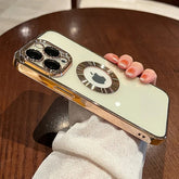 Capa iPhone Silicone Premium Com MagSafe - Com Protetor de Lentes
