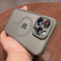 Capa iPhone Silicone Ultra Max com Protetor de Lentes